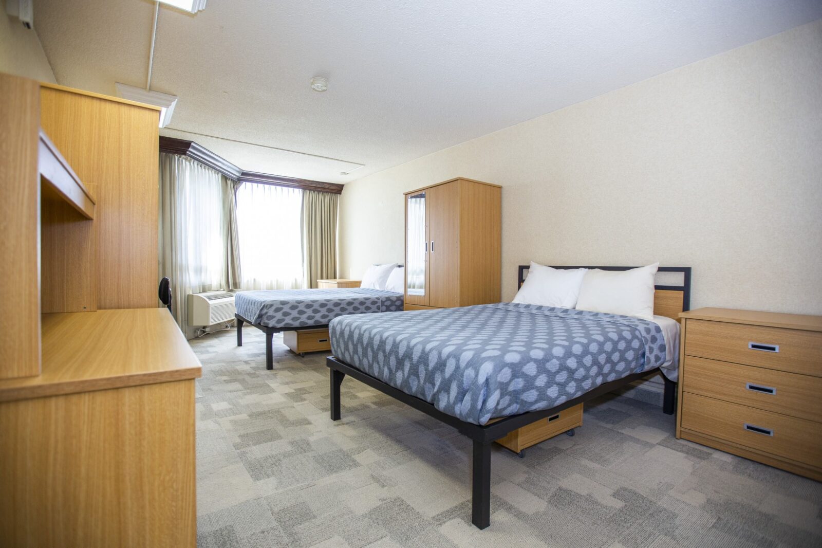Double room with 2 beds